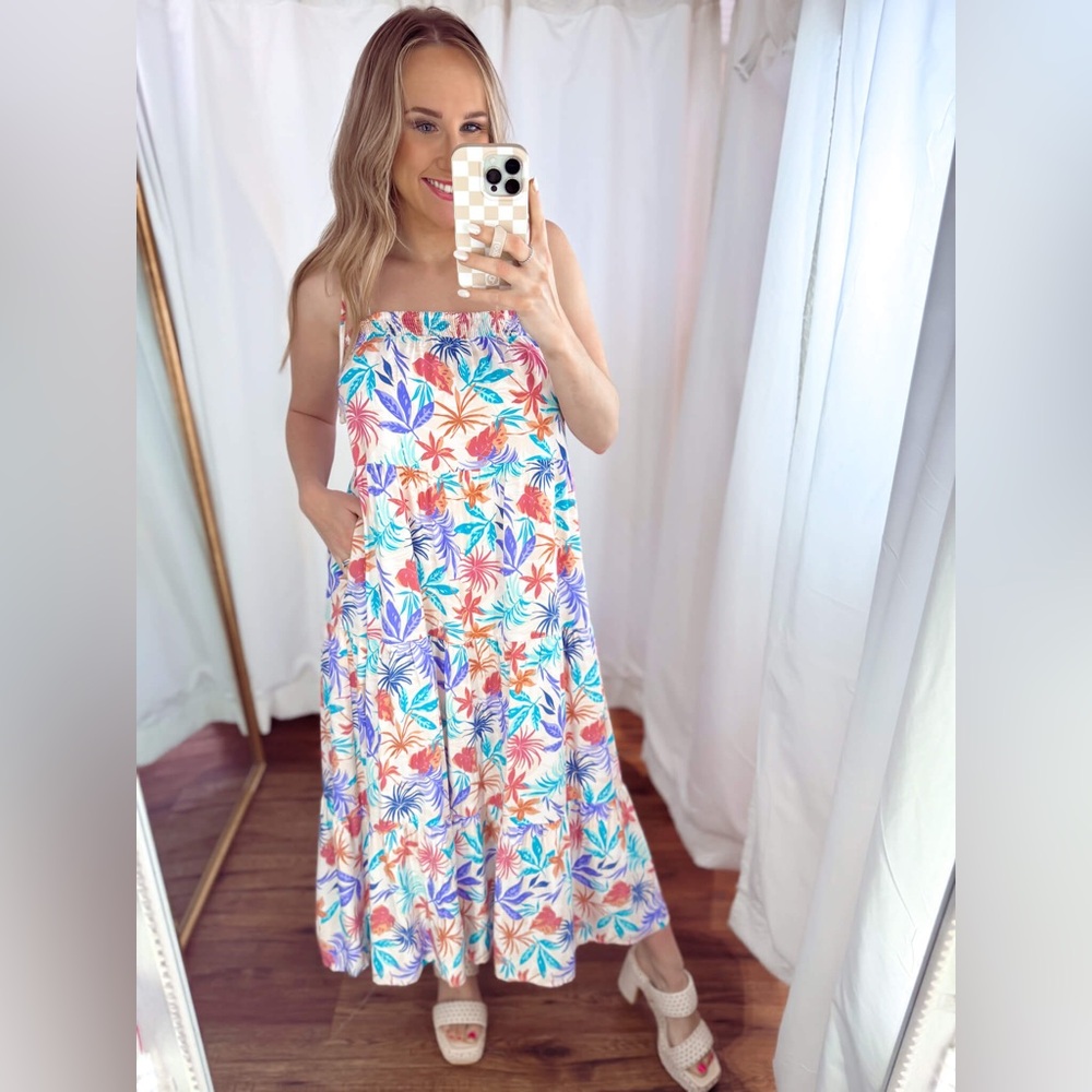 Colorful Tropical Floral Beachy Maxi Dress with Pockets